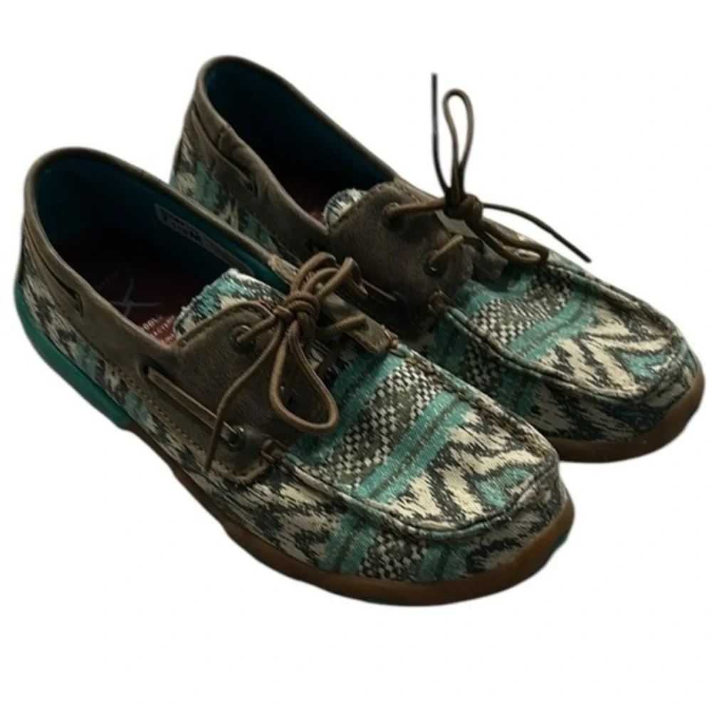 Twisted X driving Moc boat shoe aztec print size 7.5